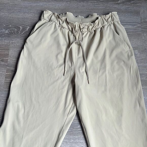 Lululemon Stretch High Rise Crop 23" Trench (First Release - Picture 5 of 11